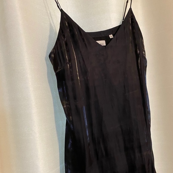 Wilfred Satin Mini - Picture 6 of 6